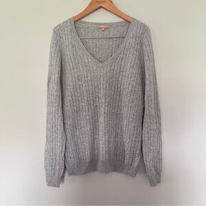 KIER + J Cashmere Knit Cable Knit Sweater Gray V Neck